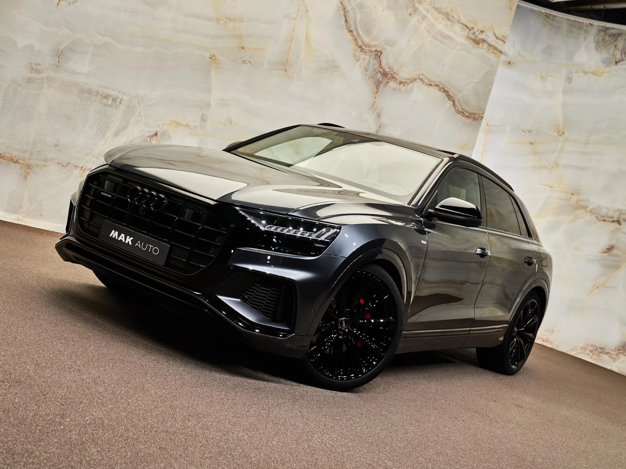 Hoofdafbeelding Audi Q8