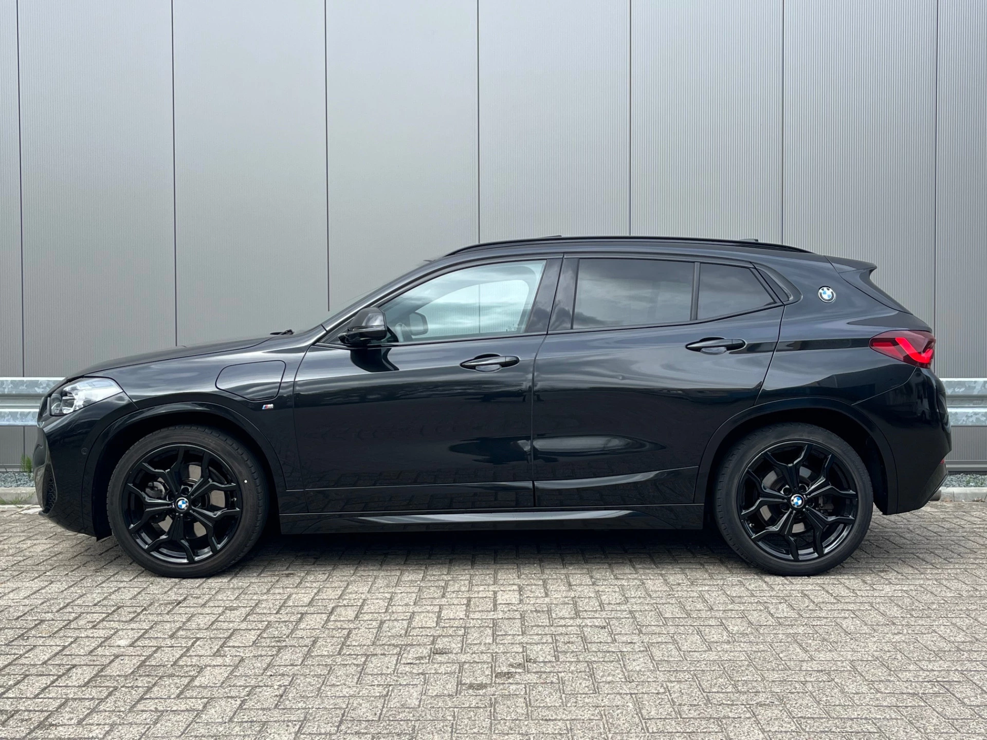 Hoofdafbeelding BMW X2
