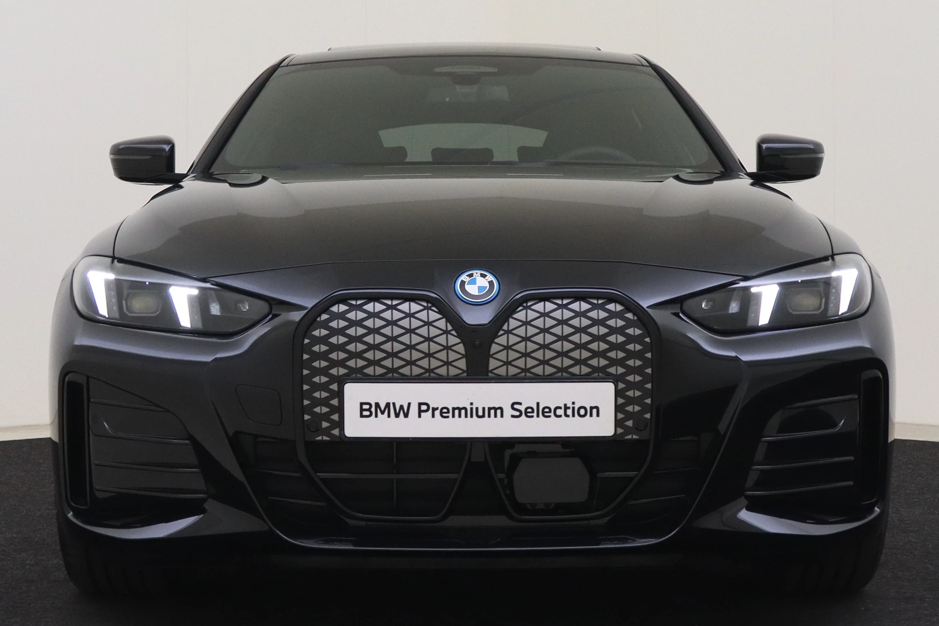 Hoofdafbeelding BMW i4