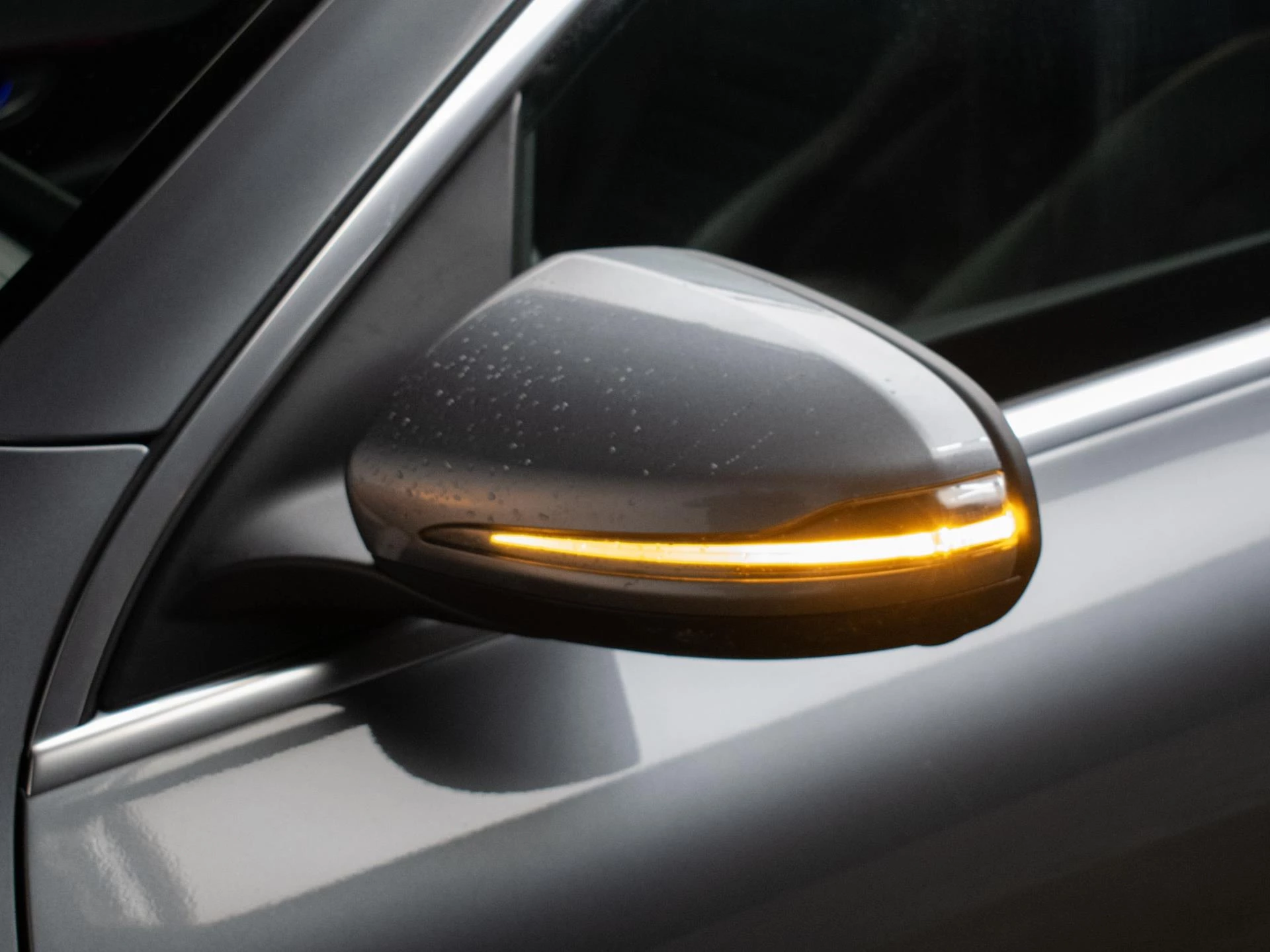 Hoofdafbeelding Mercedes-Benz EQC