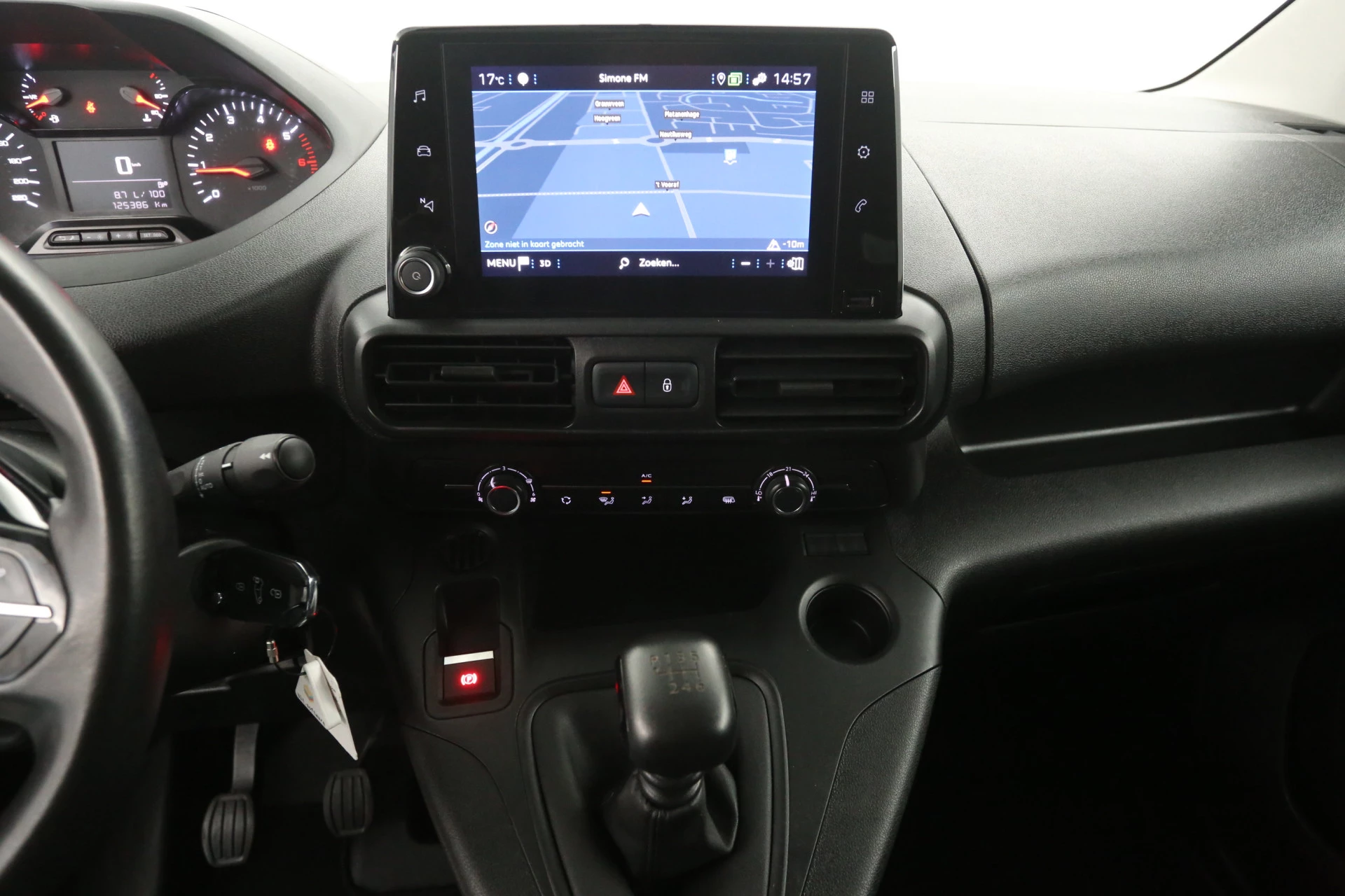 Hoofdafbeelding Peugeot Partner