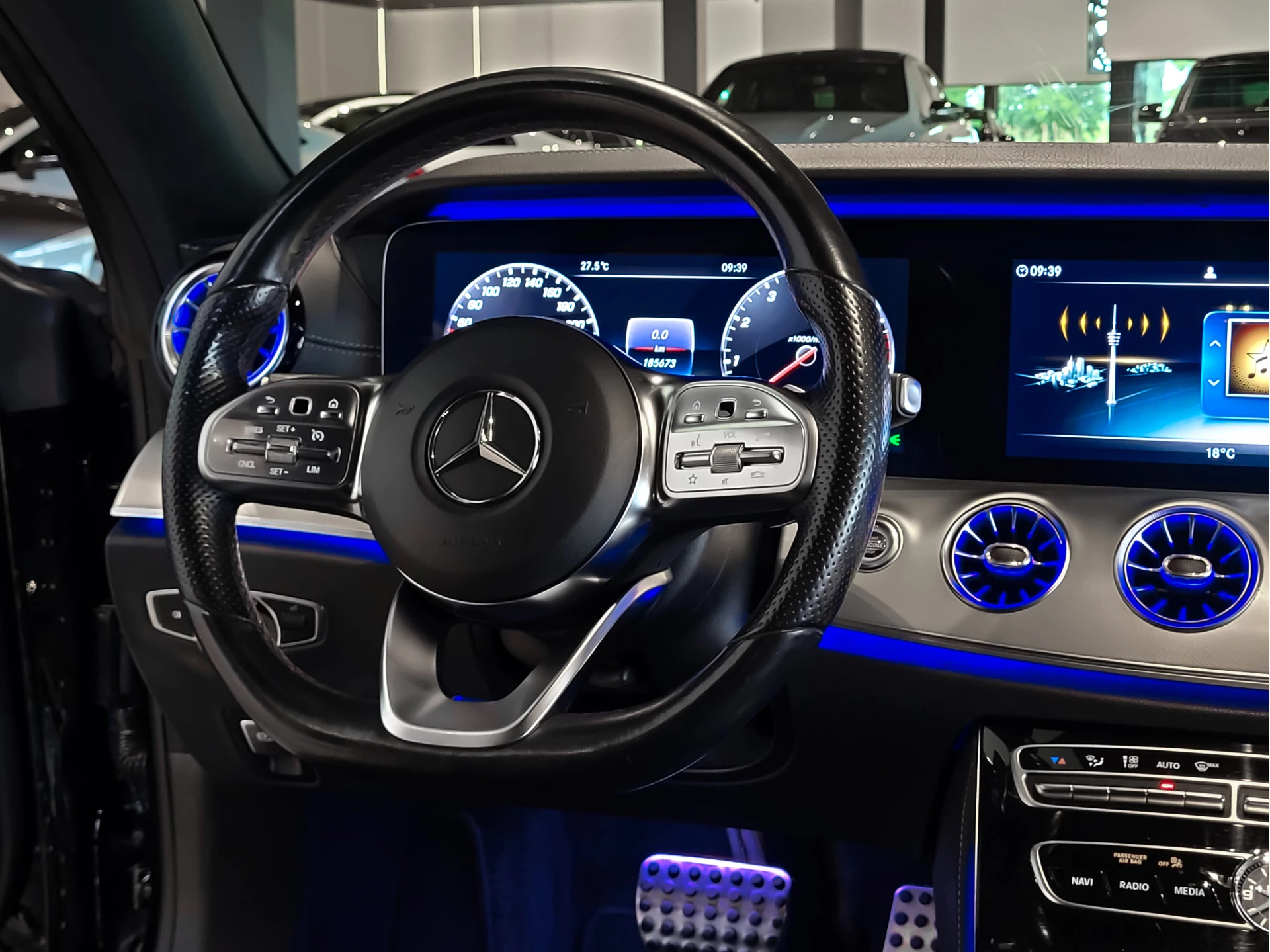 Hoofdafbeelding Mercedes-Benz E-Klasse