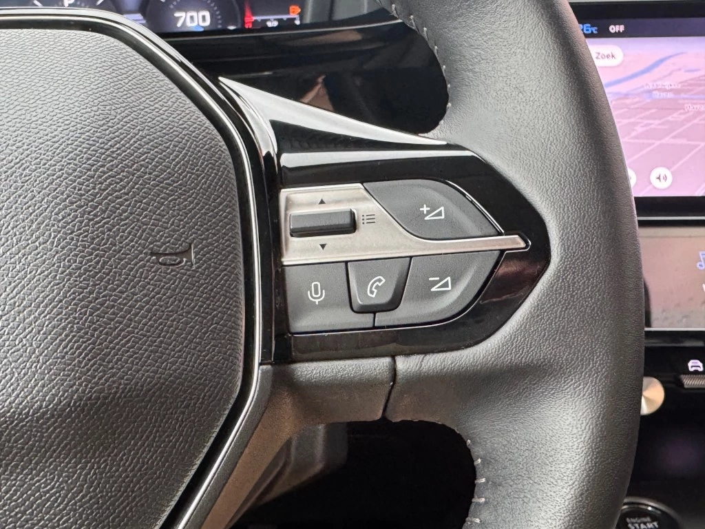 Hoofdafbeelding Peugeot 408