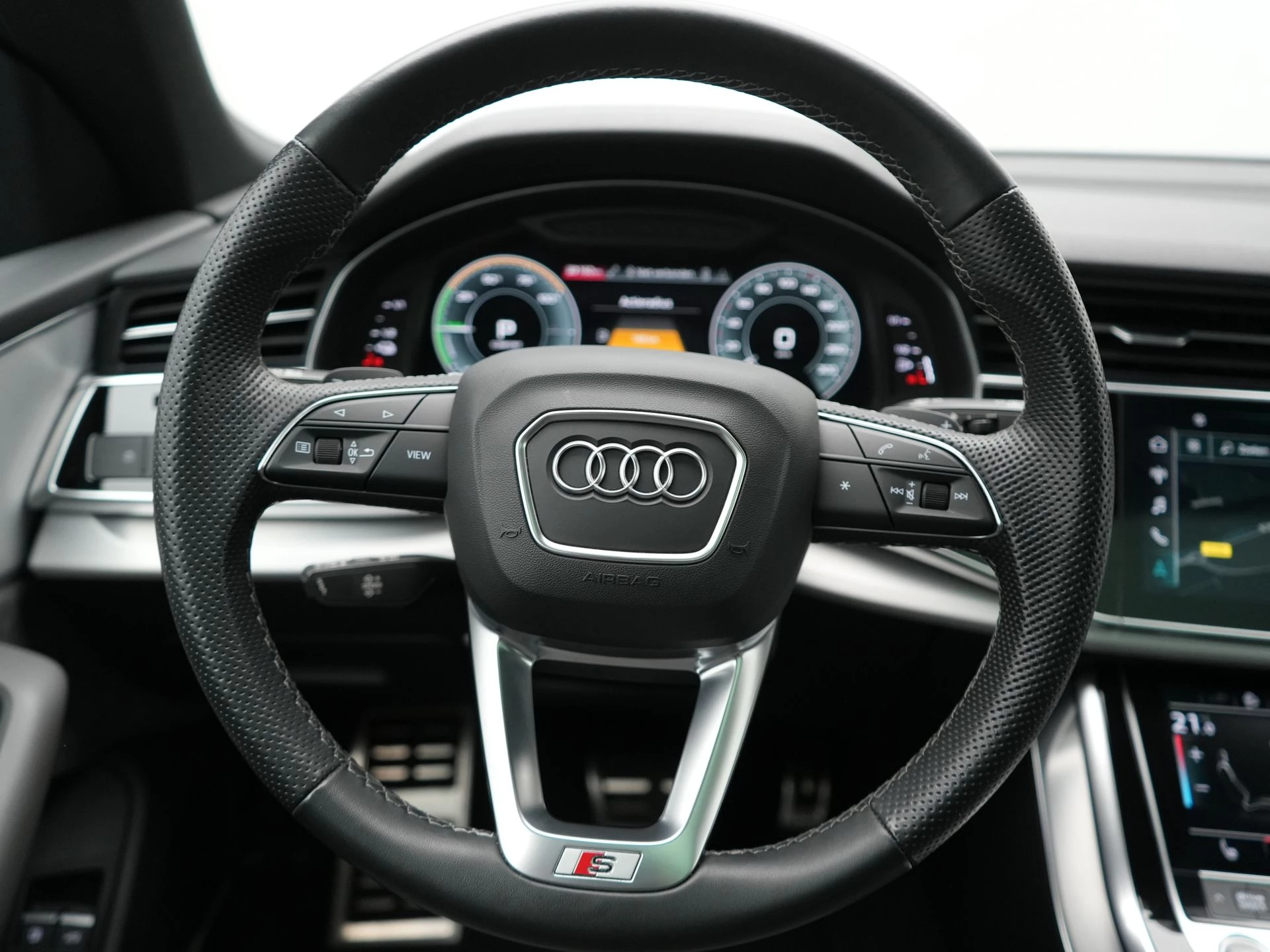 Hoofdafbeelding Audi Q8