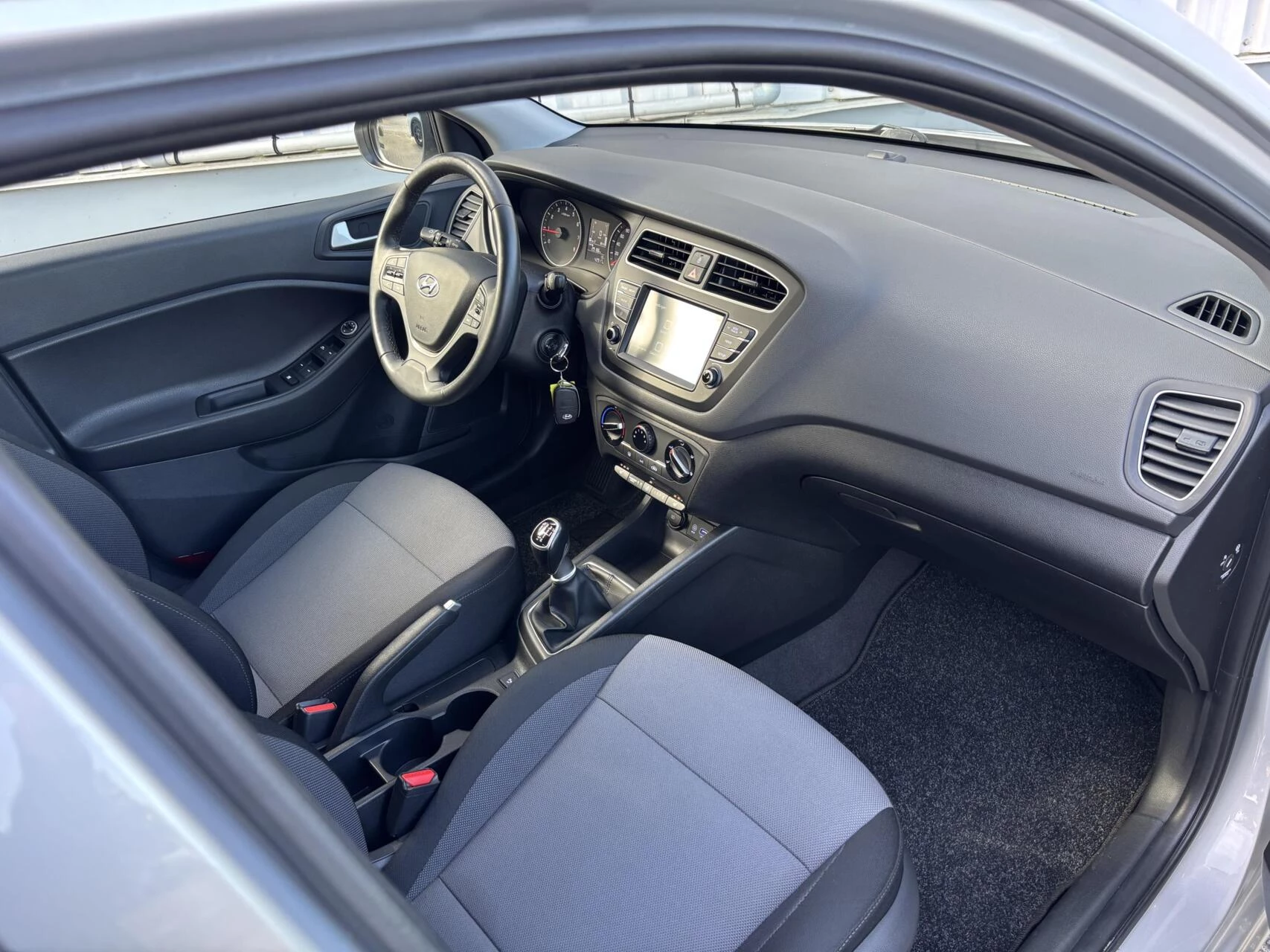 Hoofdafbeelding Hyundai i20