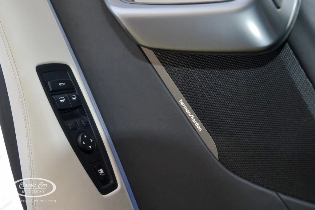 Hoofdafbeelding BMW i8