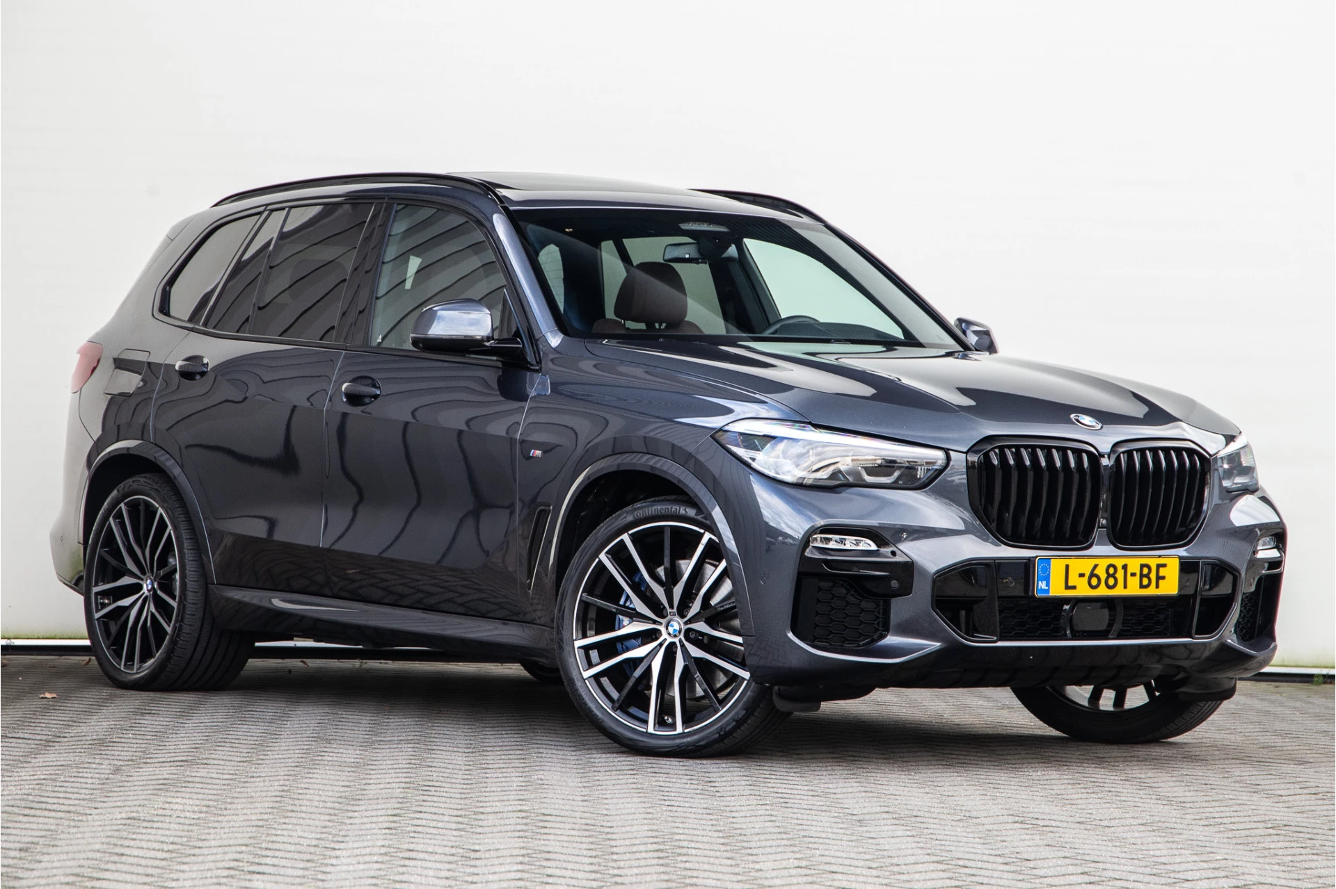 Hoofdafbeelding BMW X5