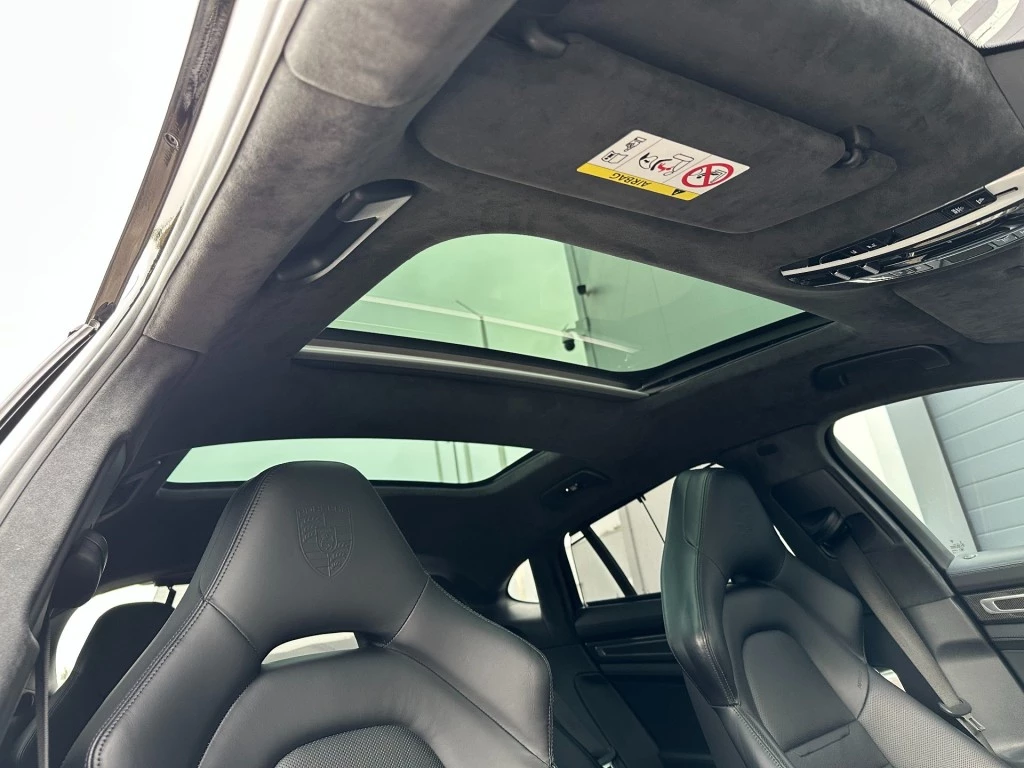Hoofdafbeelding Porsche Panamera