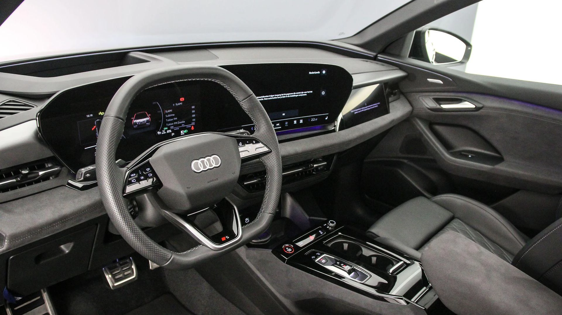 Hoofdafbeelding Audi Q6 e-tron