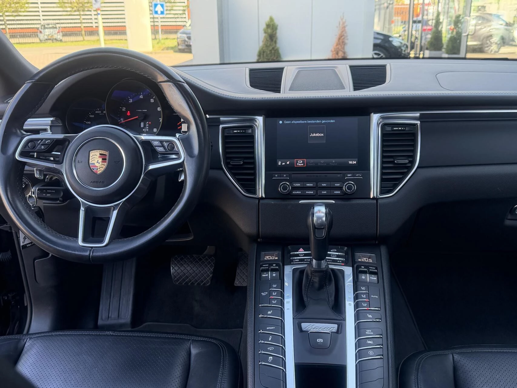 Hoofdafbeelding Porsche Macan