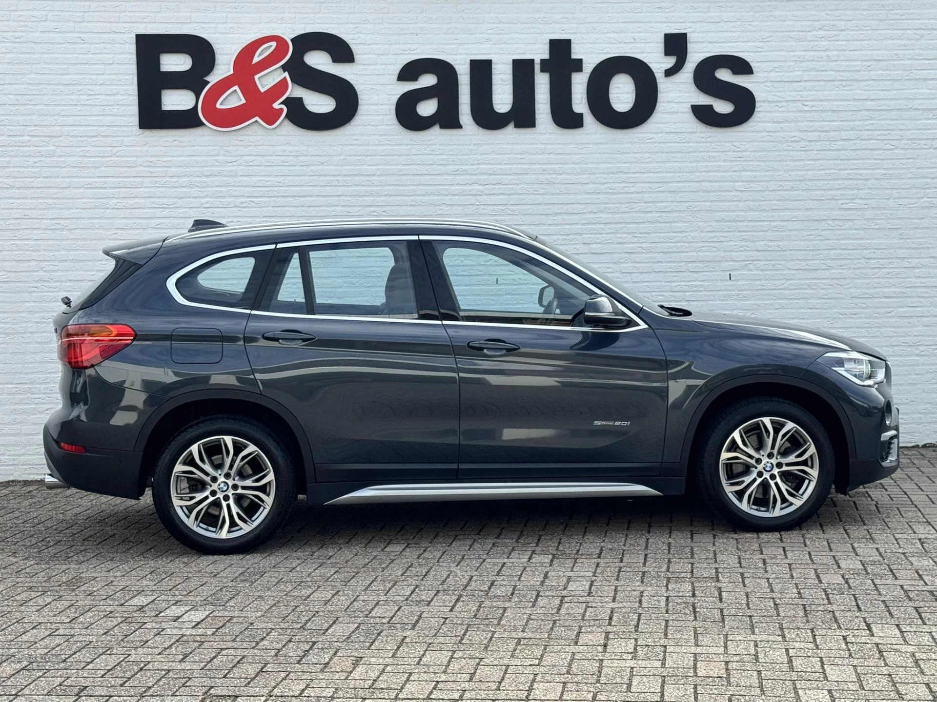 Hoofdafbeelding BMW X1