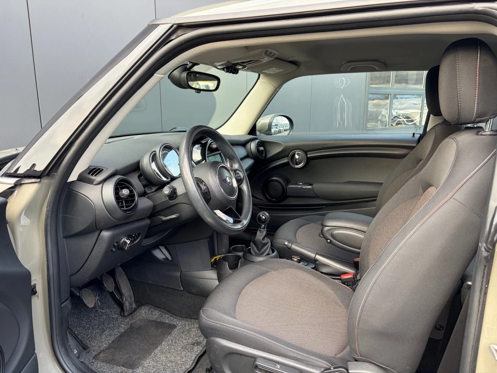 Hoofdafbeelding MINI One