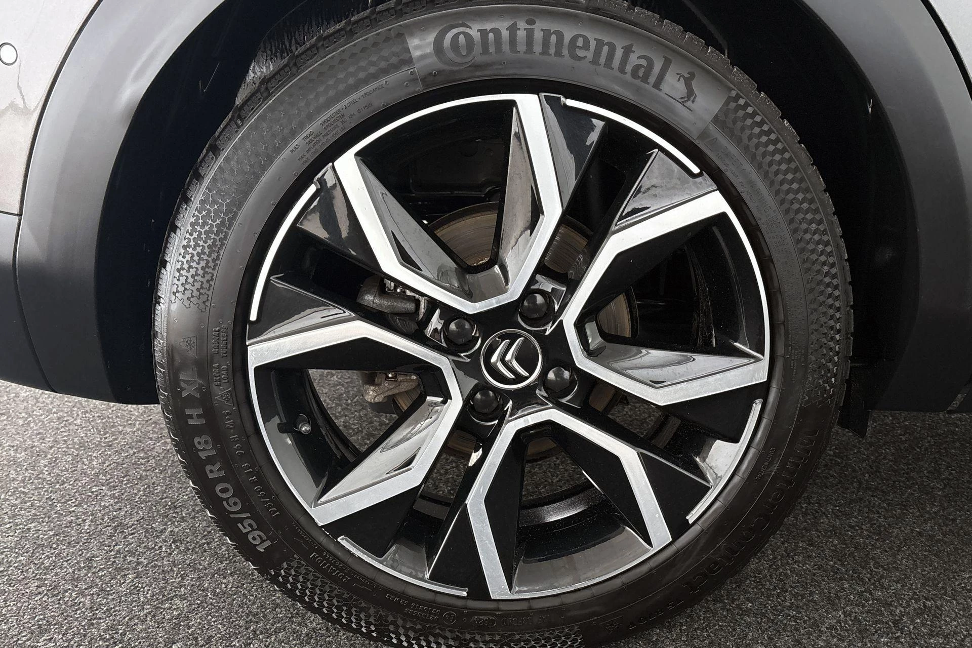 Hoofdafbeelding Citroën ë-C4