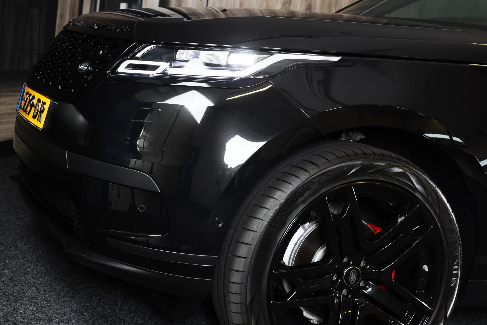 Hoofdafbeelding Land Rover Range Rover Velar
