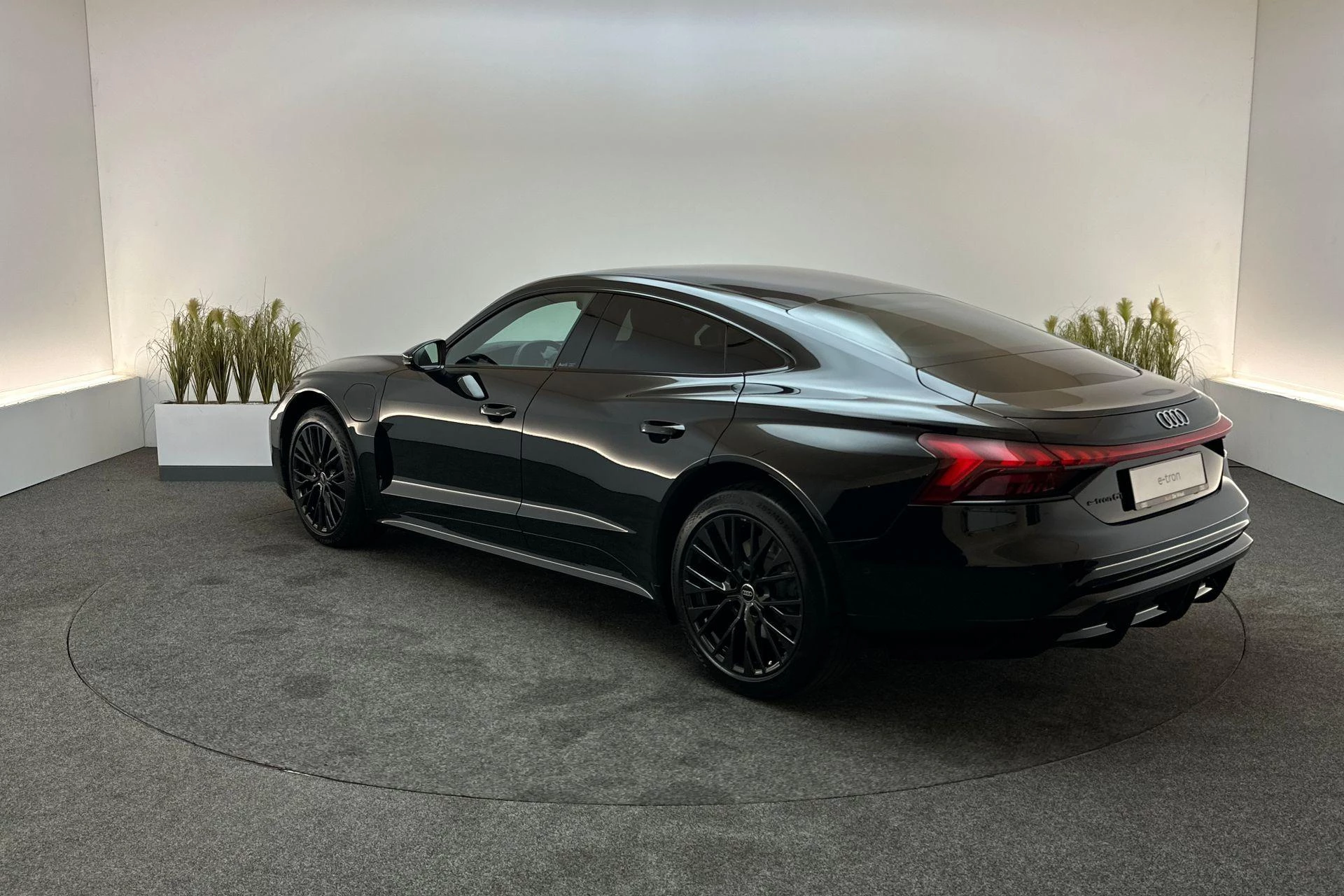 Hoofdafbeelding Audi e-tron GT