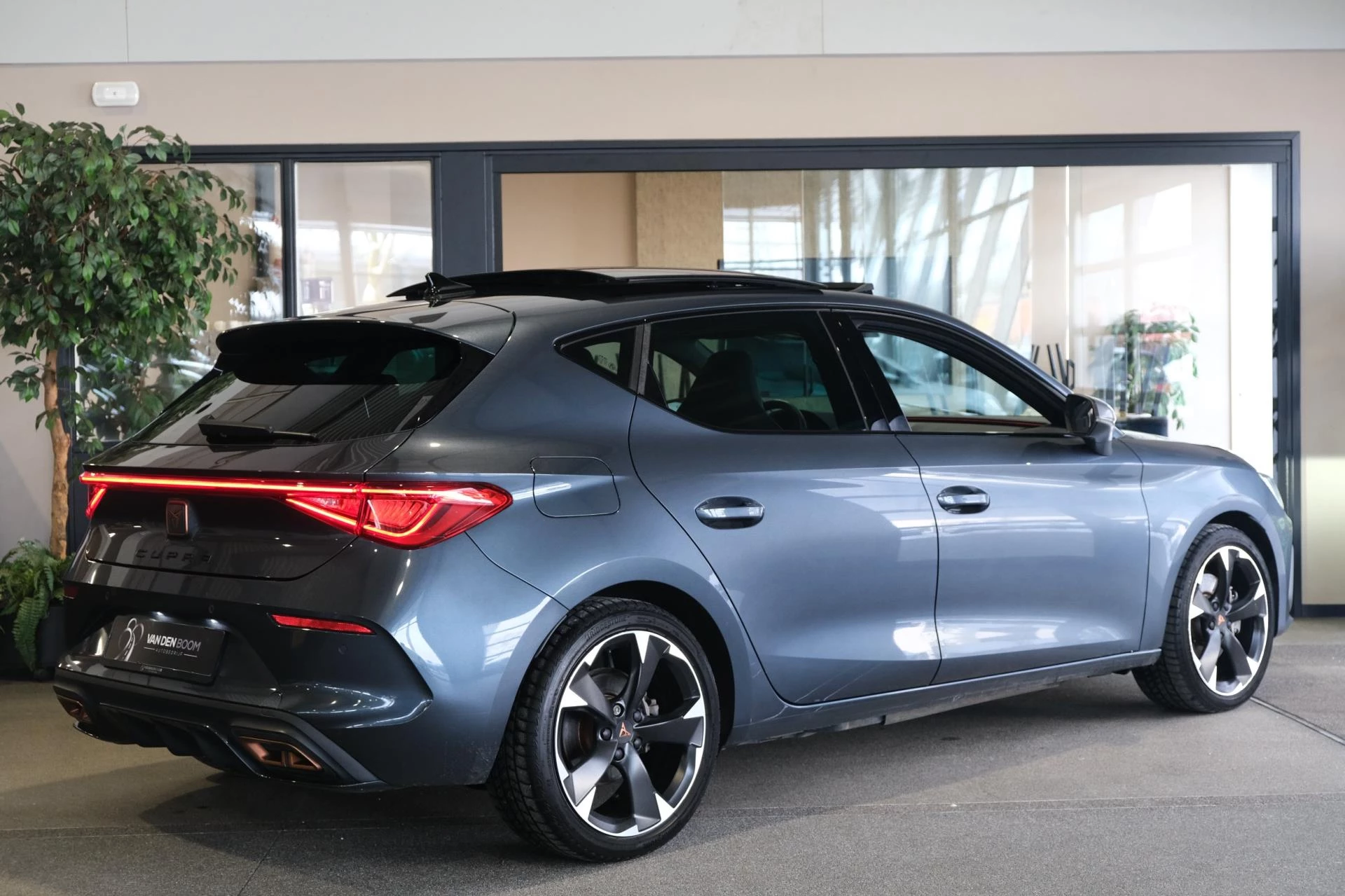 Hoofdafbeelding CUPRA Leon