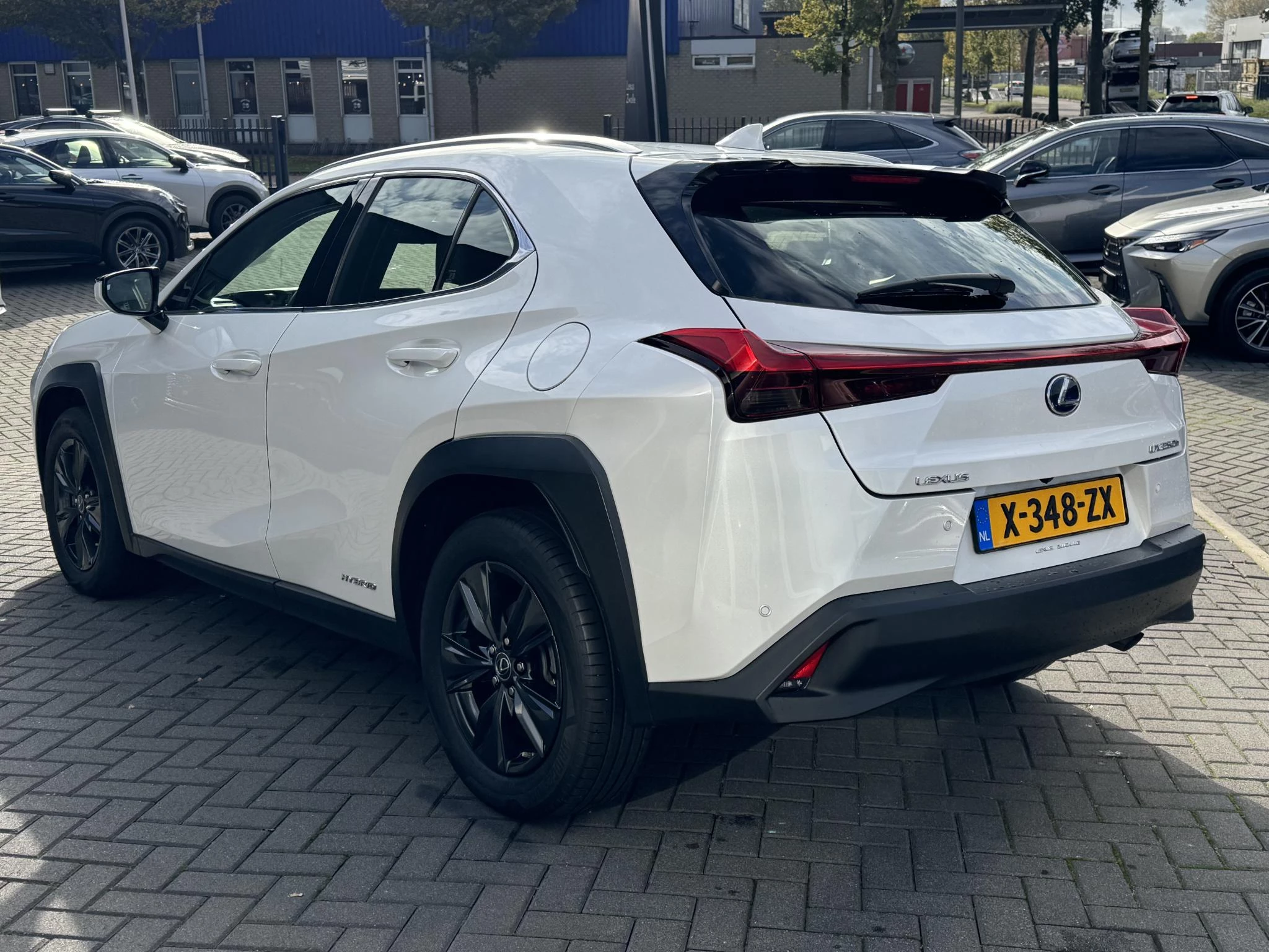 Hoofdafbeelding Lexus UX