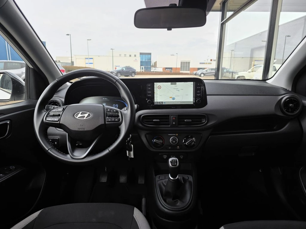 Hoofdafbeelding Hyundai i10