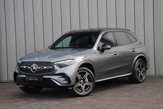 Hoofdafbeelding Mercedes-Benz GLC Mercedes-Benz GLC 300e AMG 4-Matic | Aut9 | 313PK | Keyles-go | Pano | Burmester | Carbon | Distronic | Leder | Memory | Digital-light | Sfeerverlichting | 2023.