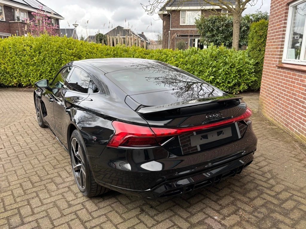 Hoofdafbeelding Audi e-tron GT