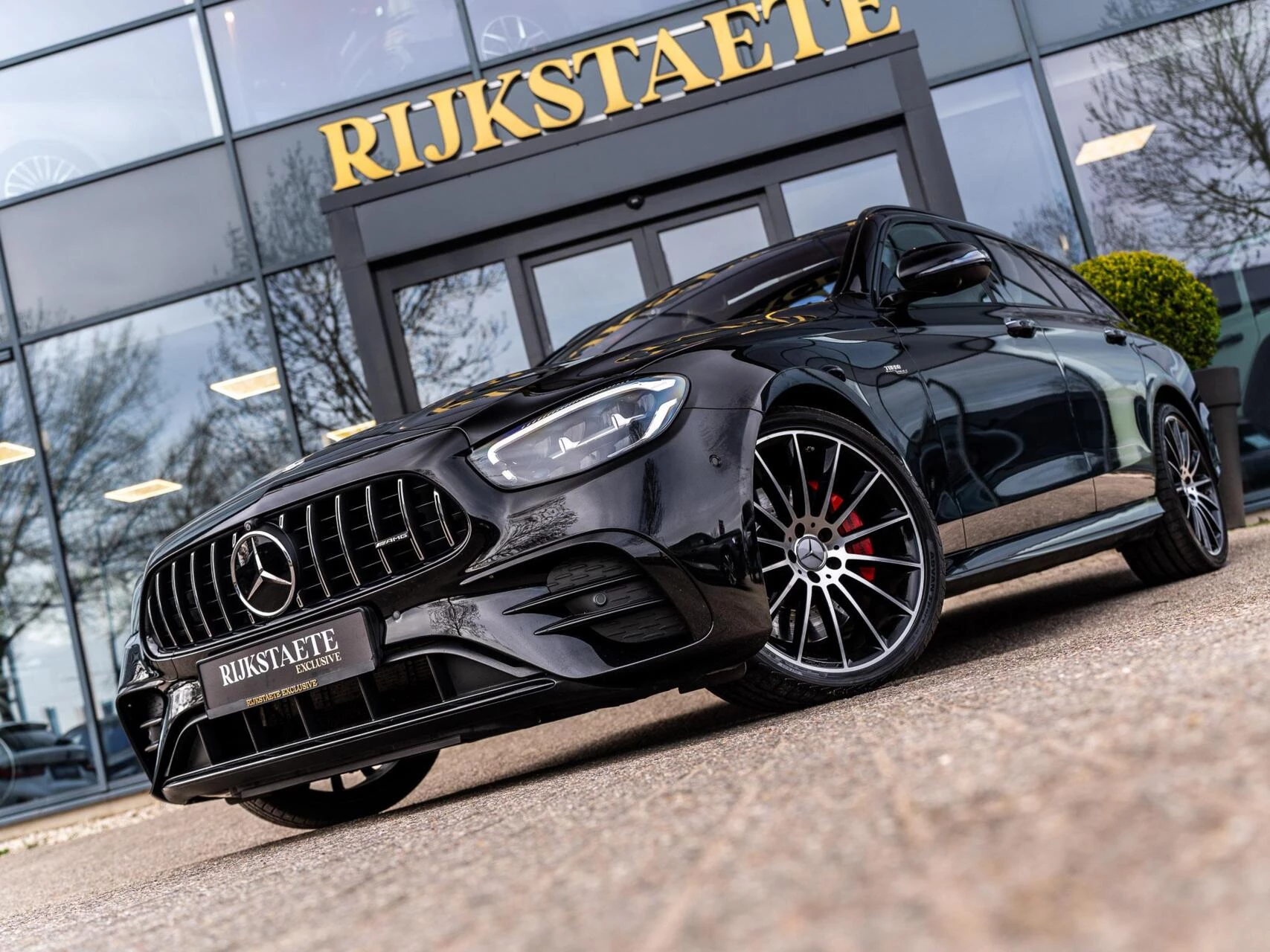 Hoofdafbeelding Mercedes-Benz E-Klasse