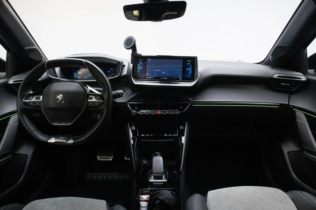 Hoofdafbeelding Peugeot e-208