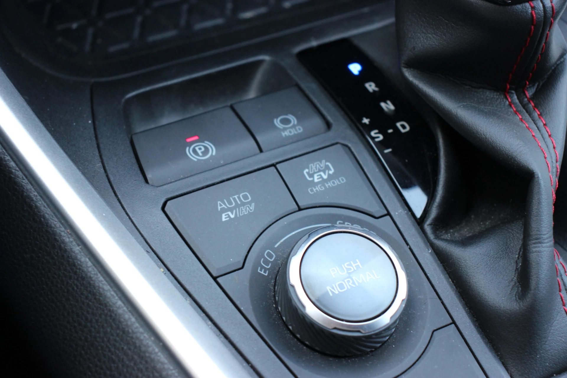 Hoofdafbeelding Suzuki Across