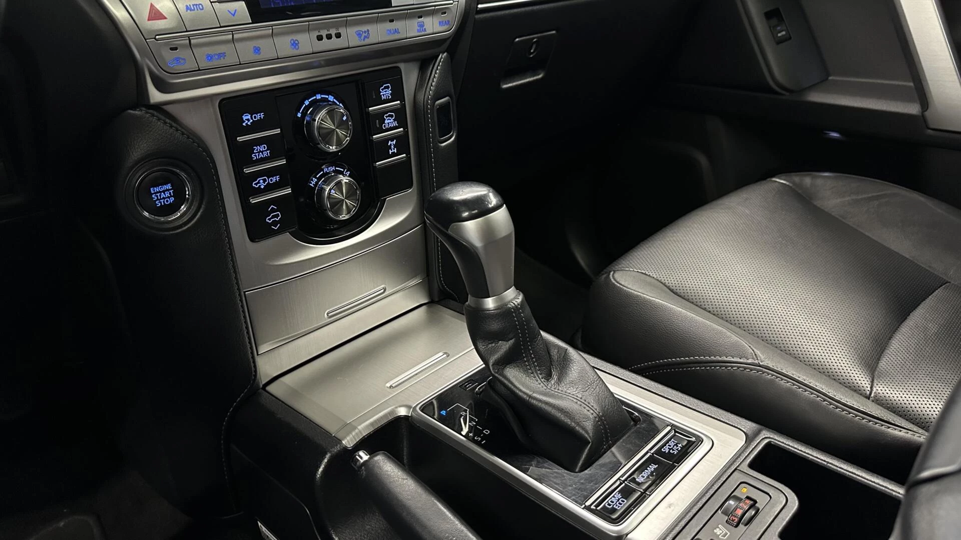 Hoofdafbeelding Toyota Land Cruiser