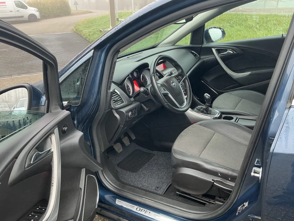 Hoofdafbeelding Opel Astra