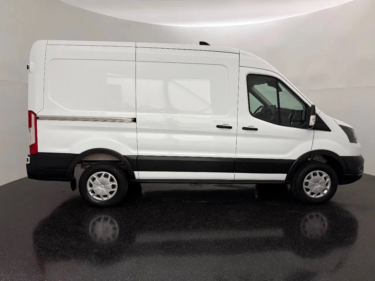Hoofdafbeelding Ford E-Transit