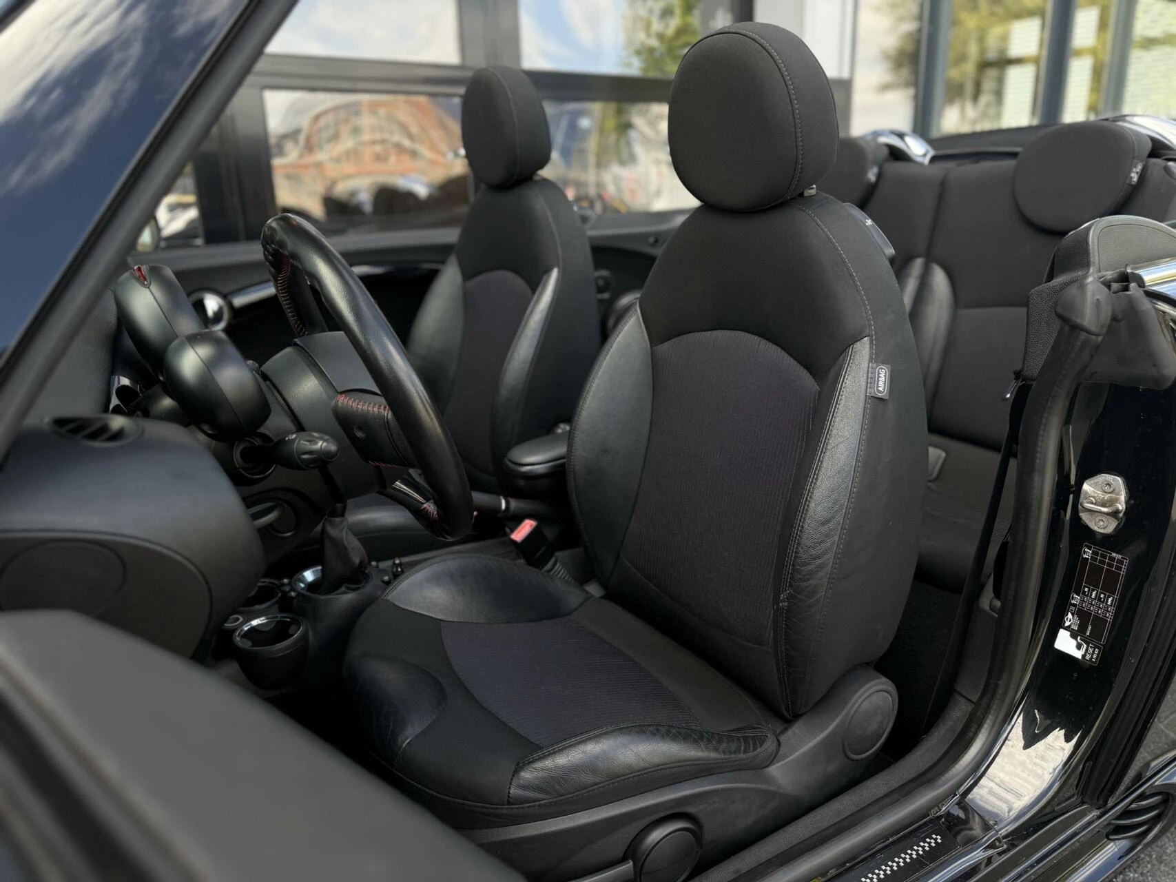 Hoofdafbeelding MINI Cooper Cabrio