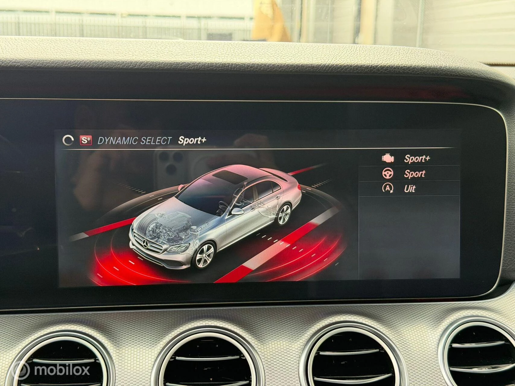 Hoofdafbeelding Mercedes-Benz E-Klasse
