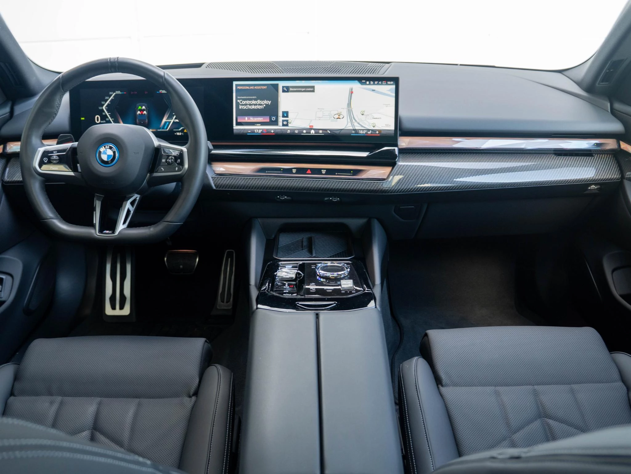 Hoofdafbeelding BMW i5