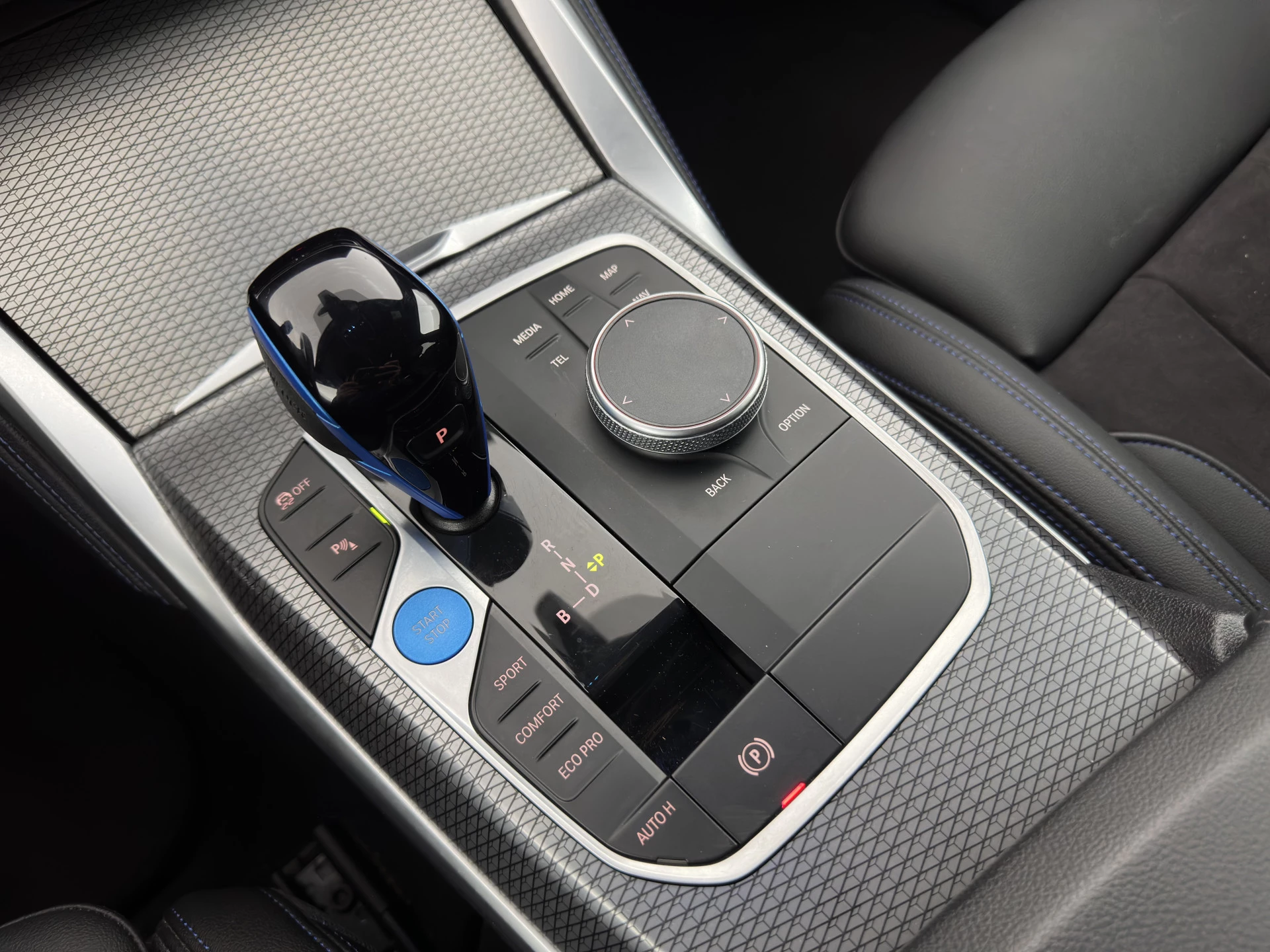 Hoofdafbeelding BMW i4