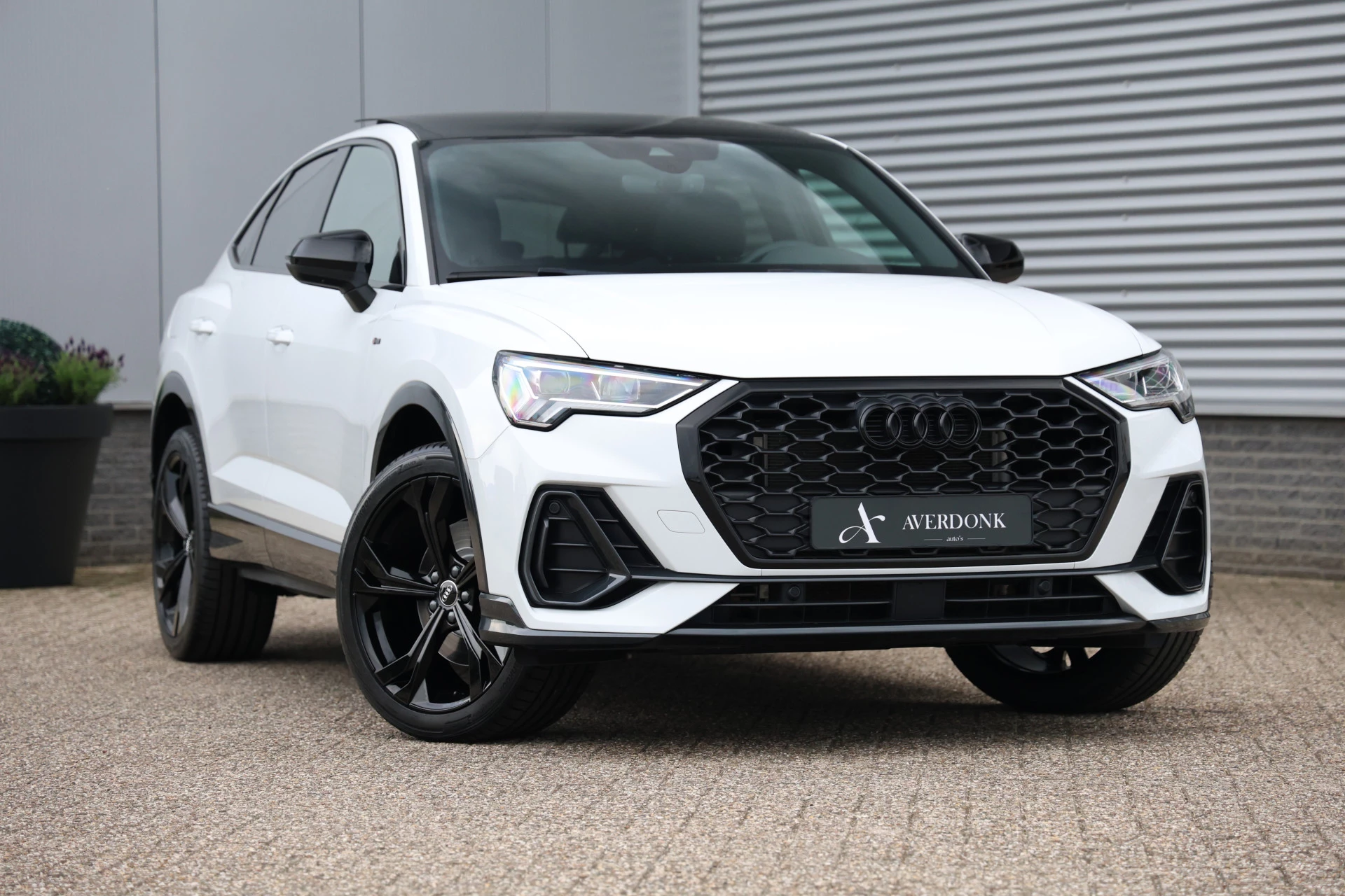 Hoofdafbeelding Audi Q3