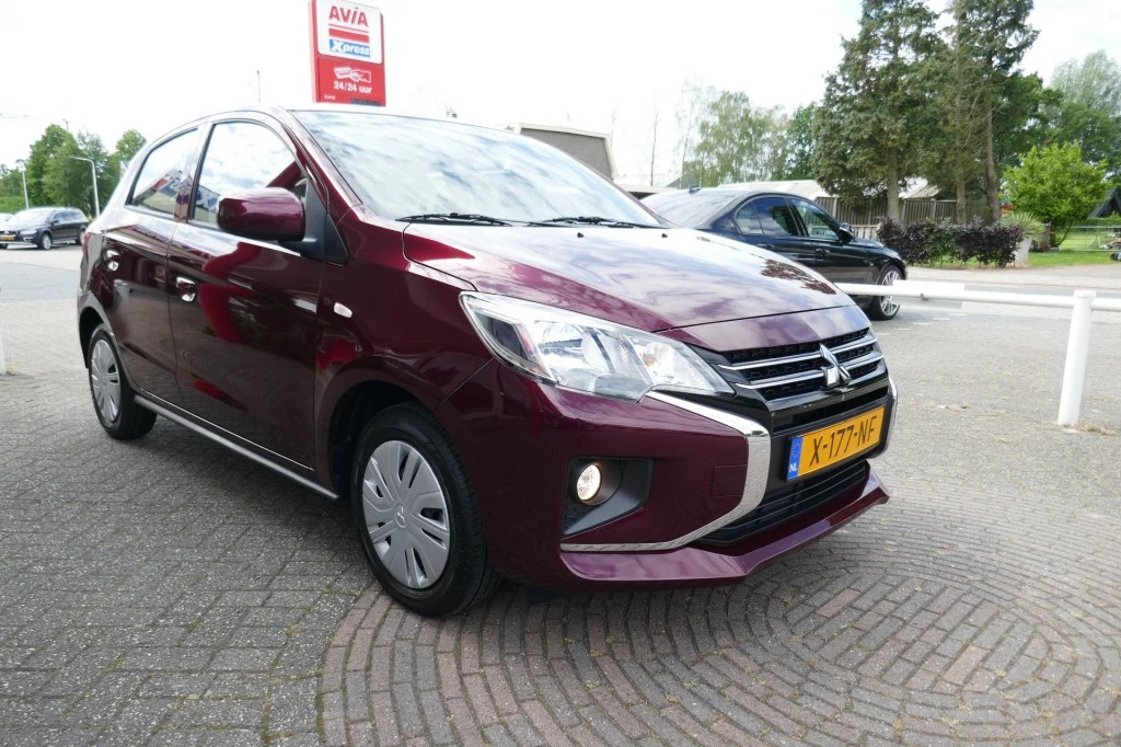 Hoofdafbeelding Mitsubishi Space Star