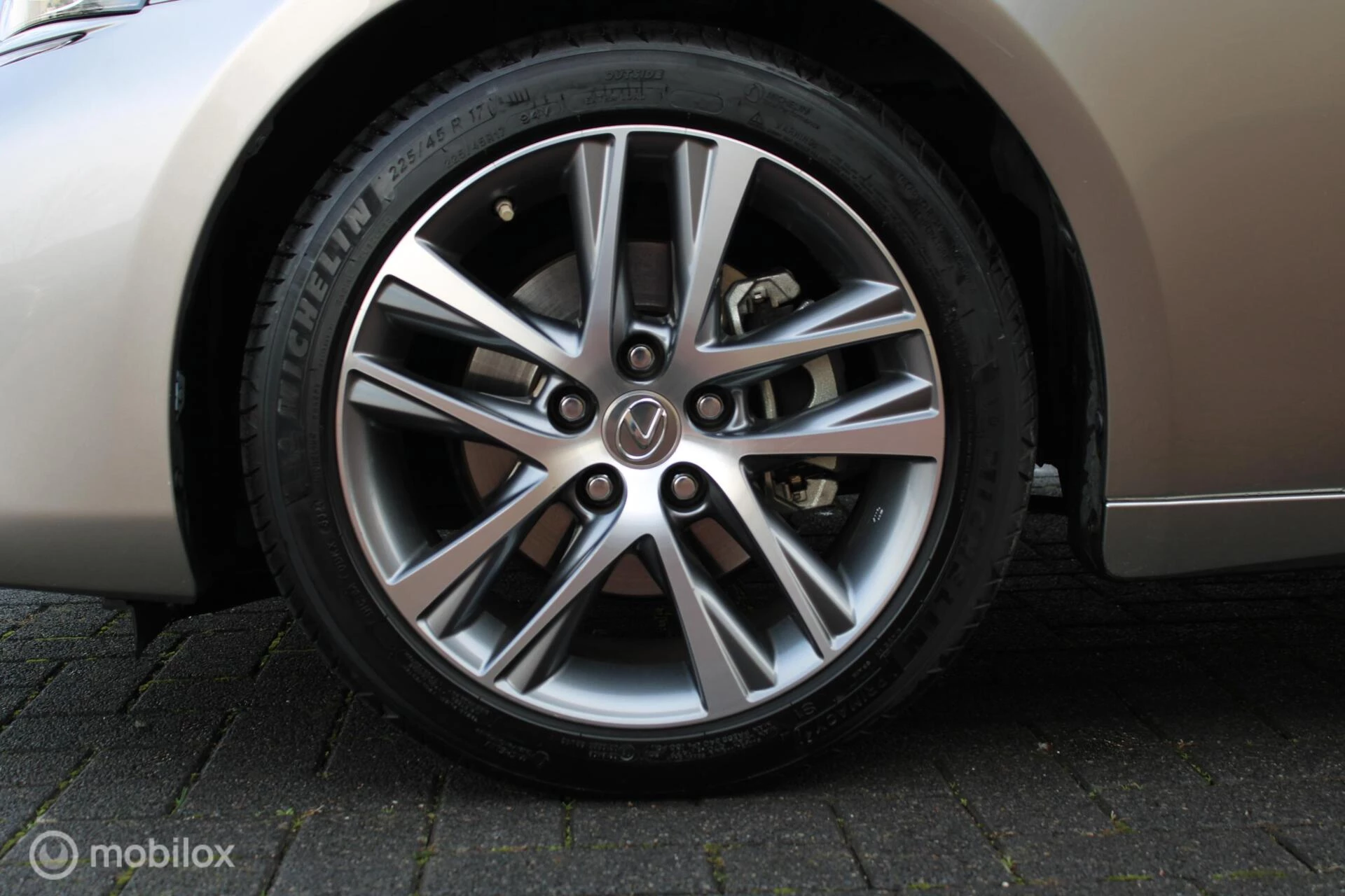 Hoofdafbeelding Lexus IS