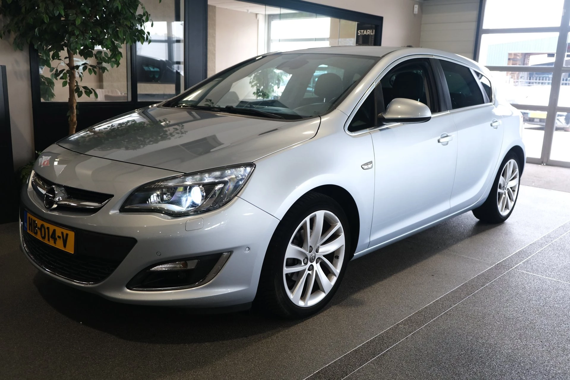 Hoofdafbeelding Opel Astra