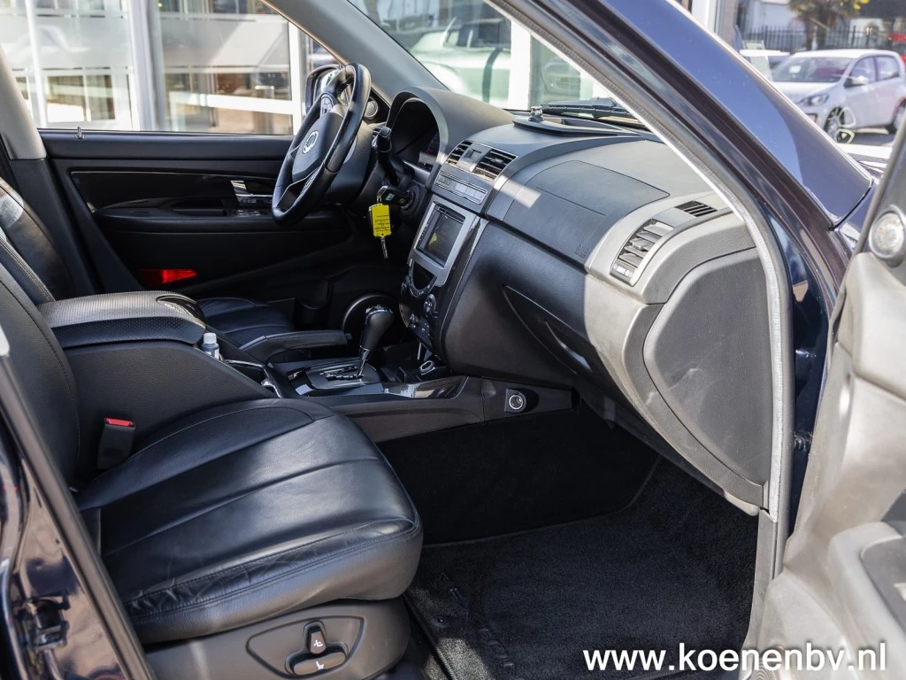 Hoofdafbeelding SsangYong Rexton
