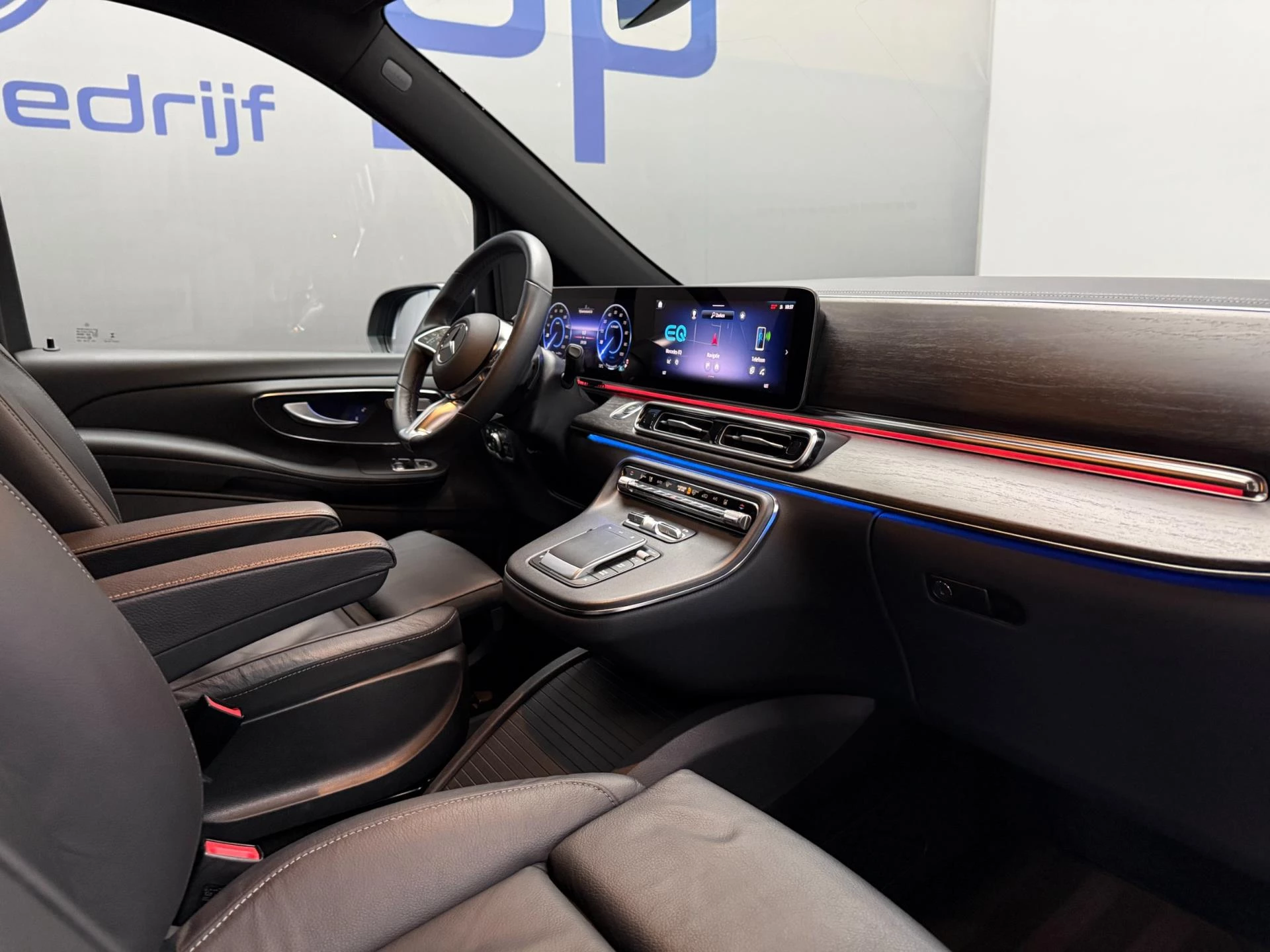 Hoofdafbeelding Mercedes-Benz EQV