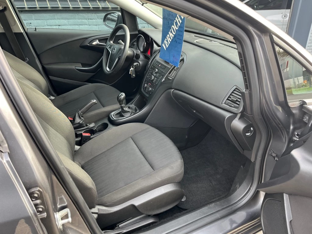 Hoofdafbeelding Opel Astra