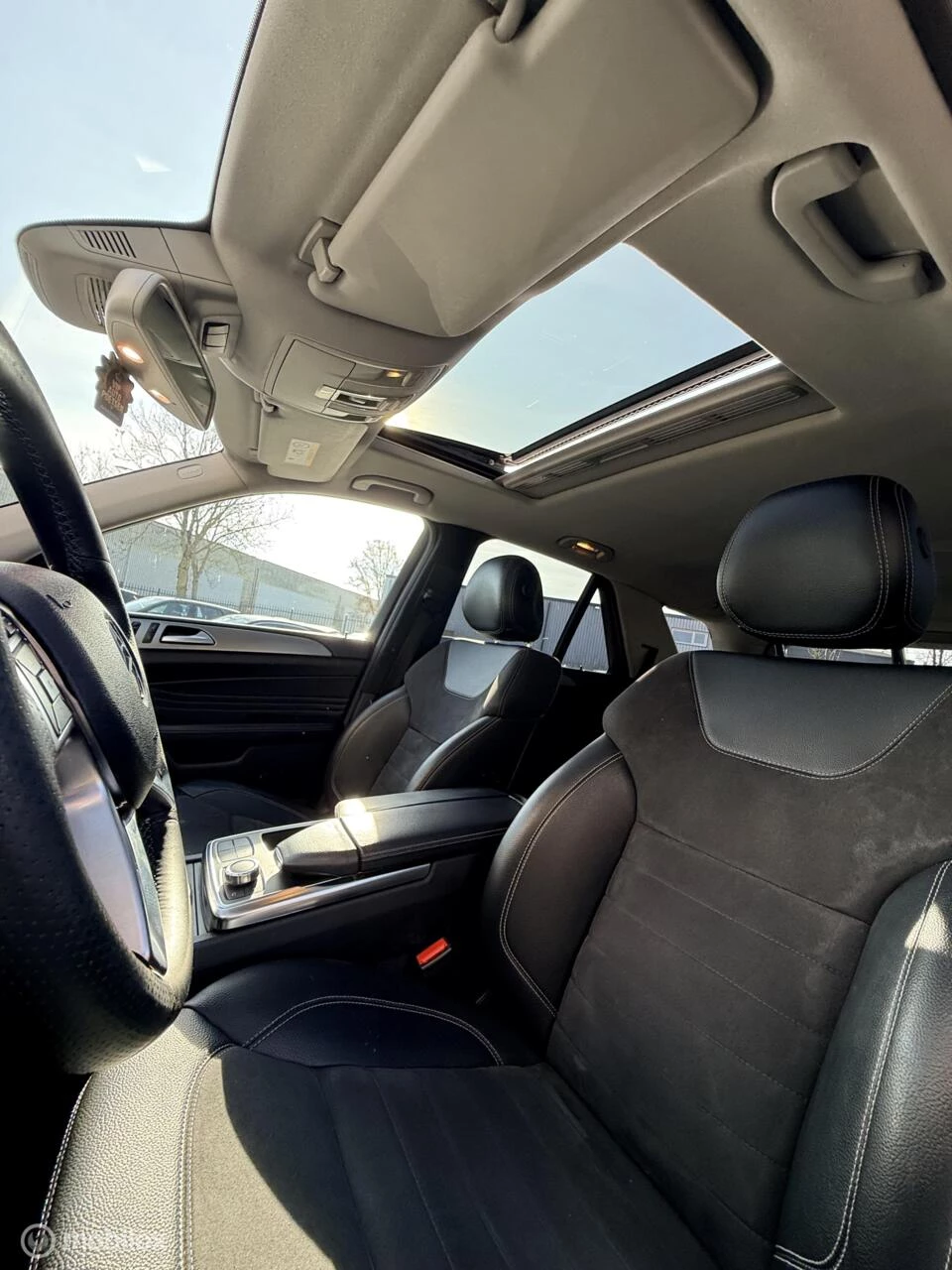 Hoofdafbeelding Mercedes-Benz M-Klasse