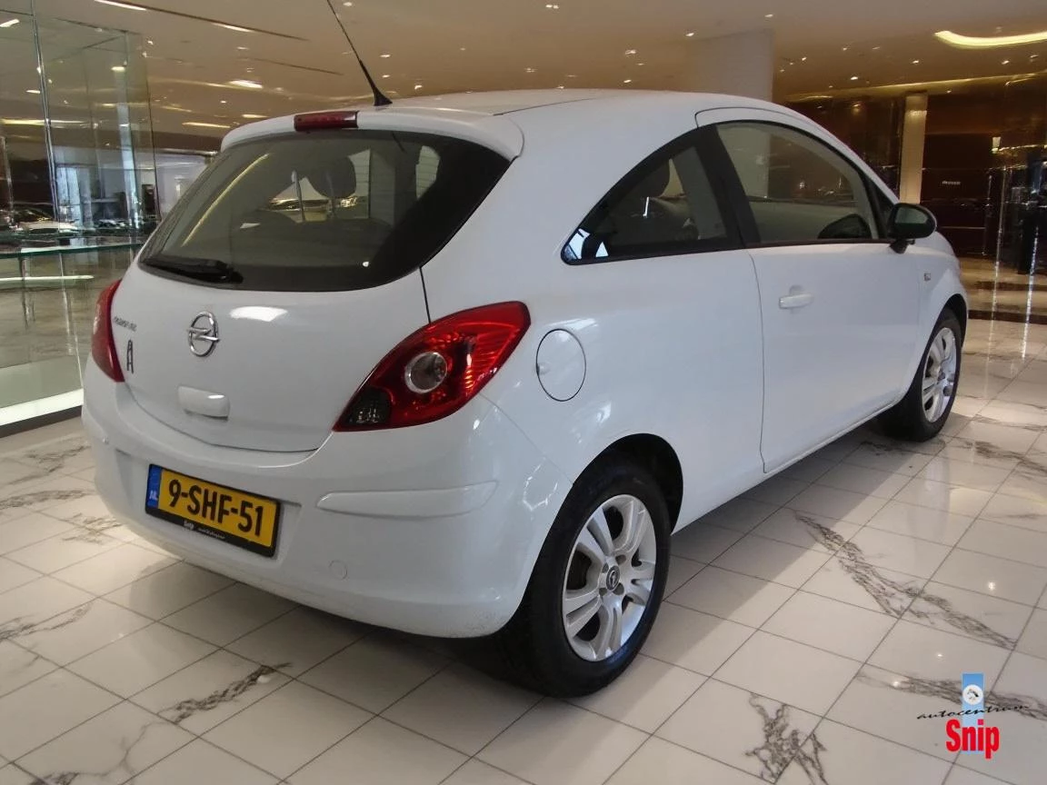 Hoofdafbeelding Opel Corsa