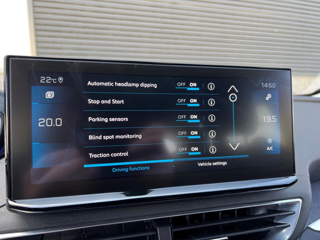 Hoofdafbeelding Peugeot 5008