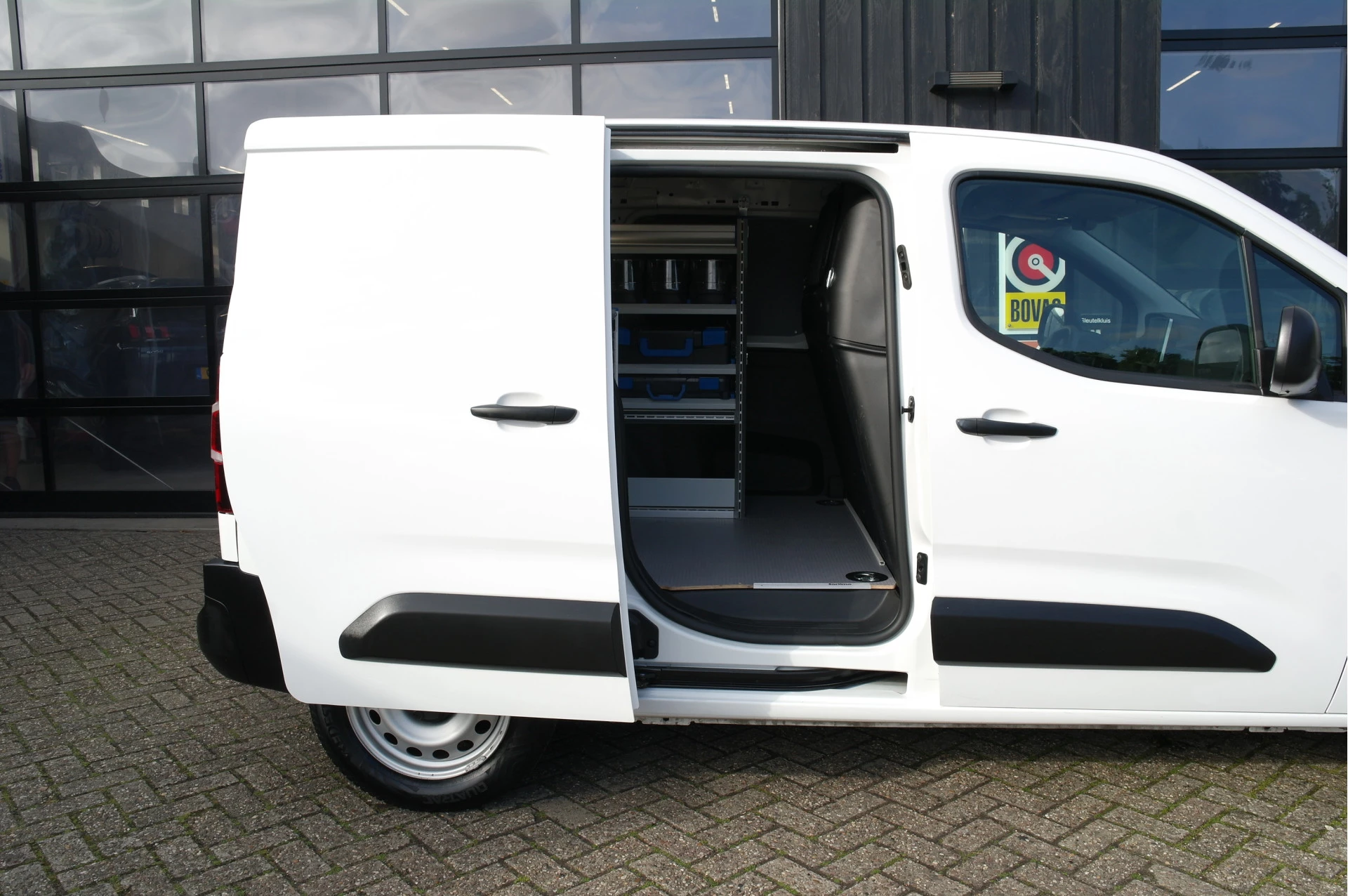 Hoofdafbeelding Peugeot Partner
