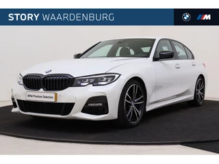 BMW 3 Serie 320i Executive M Sport Automaat / Sportstoelen / Head-Up / M Sportonderstel / Live Cockpit Professional / Cruise Control