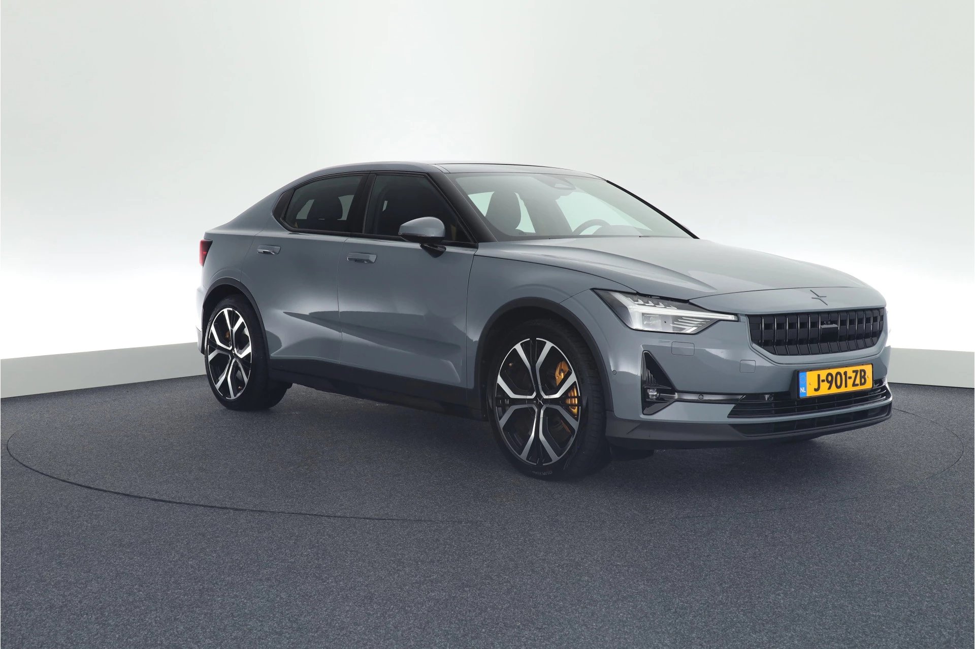 Hoofdafbeelding Polestar 2