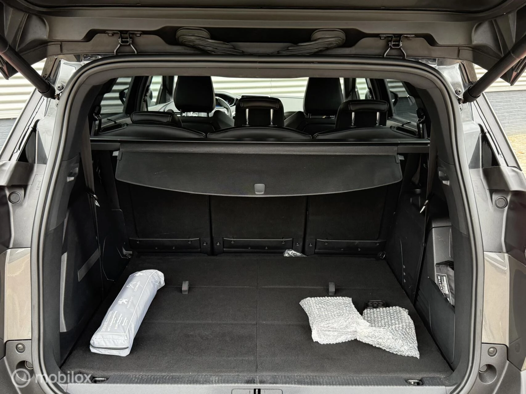 Hoofdafbeelding Peugeot 5008