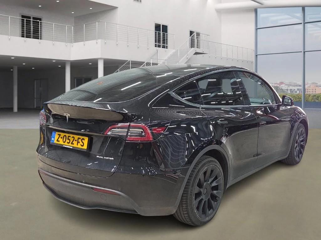 Hoofdafbeelding Tesla Model Y