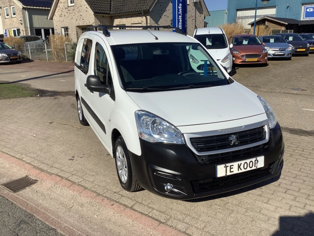 Hoofdafbeelding Peugeot Partner